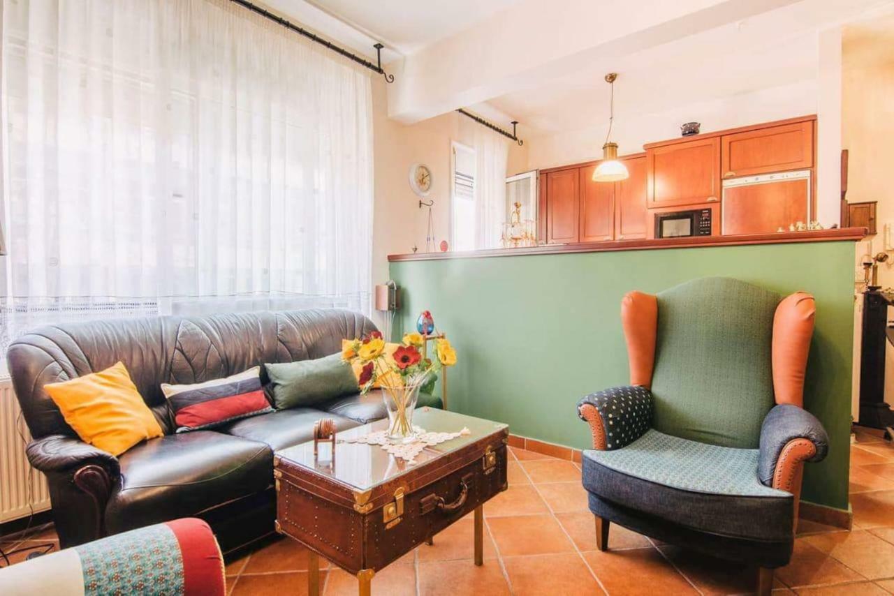 Gallery Home,Downtown, Ioannina. Eksteriør billede