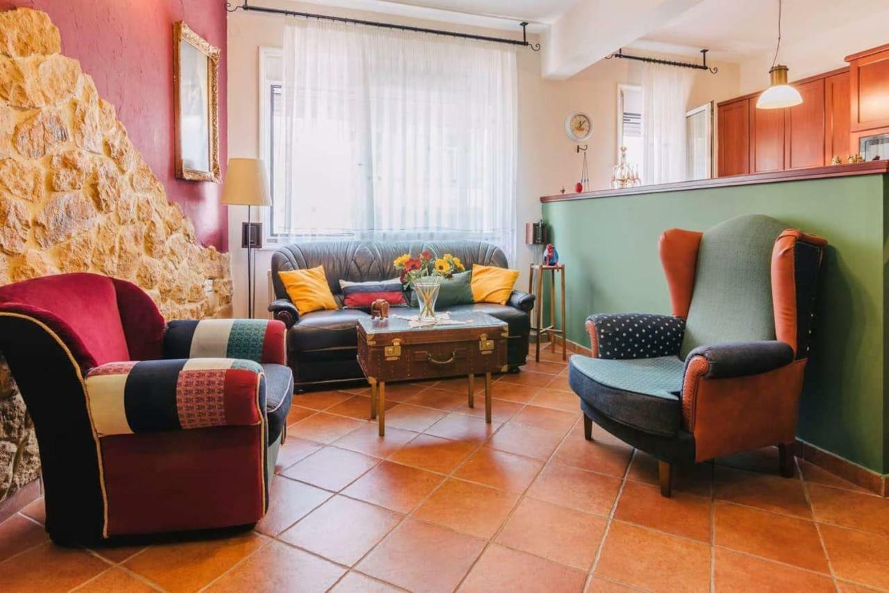 Gallery Home,Downtown, Ioannina. Eksteriør billede